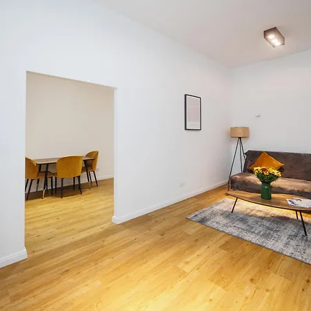 Well Located Cozy Place Apartment Lemberg