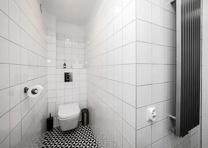 Well Located Cozy Place Lviv